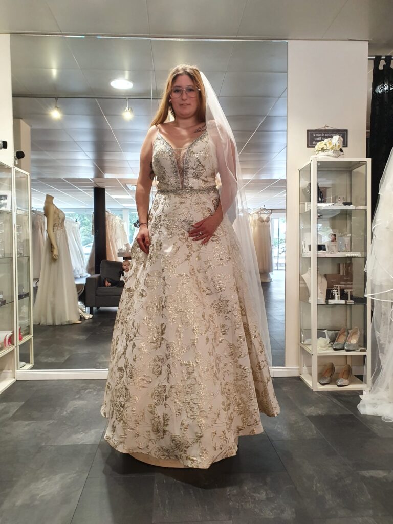 Kostbare trouwjurk Vindress Gekleurd Regular Lang V-nek Nieuw (Onveranderd) Natuurlijk 40